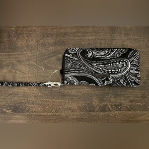 Vera Bradley Accordion Wristlet